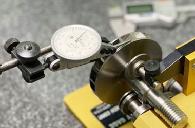 Controlled concentricity runout flatness